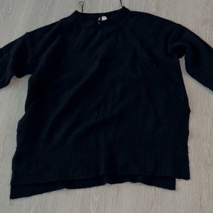 Divided bowxo sweater